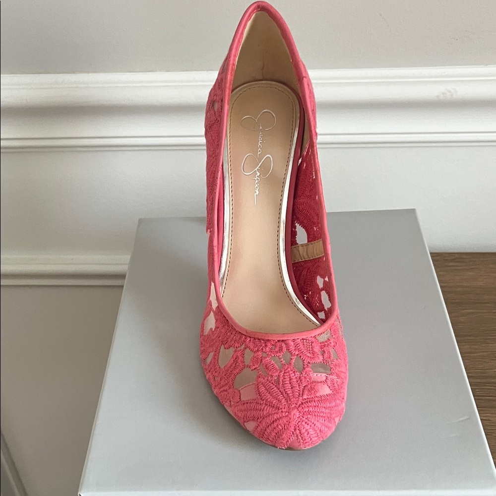 Jessica Simpson Coral Lace Heels - Picture 4 of 6